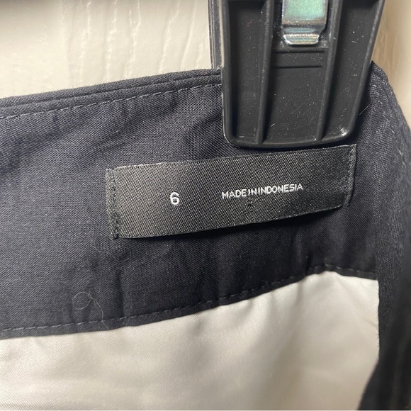 Black and white twill LOFT shorts - Picture 7 of 7